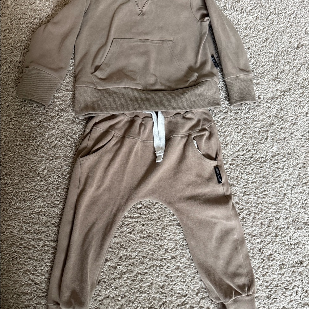 Little Bipsy Beige/Tan Kids Sweatshirt & Jogger Set